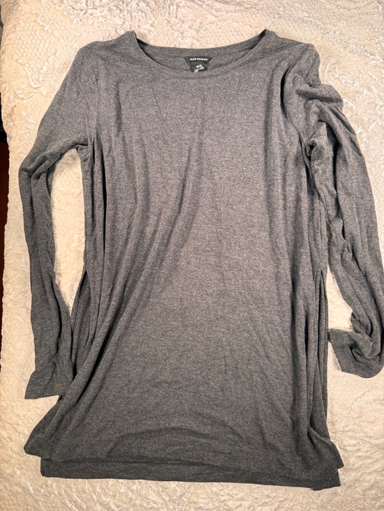 Club Monaco Tops - Club Monaco Long Sleeve Tunic Top in Heather Gray